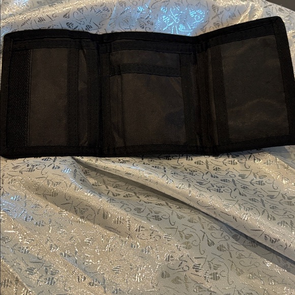 Ninja turtles wallet, Spider-Man kids cup - Picture 2 of 8